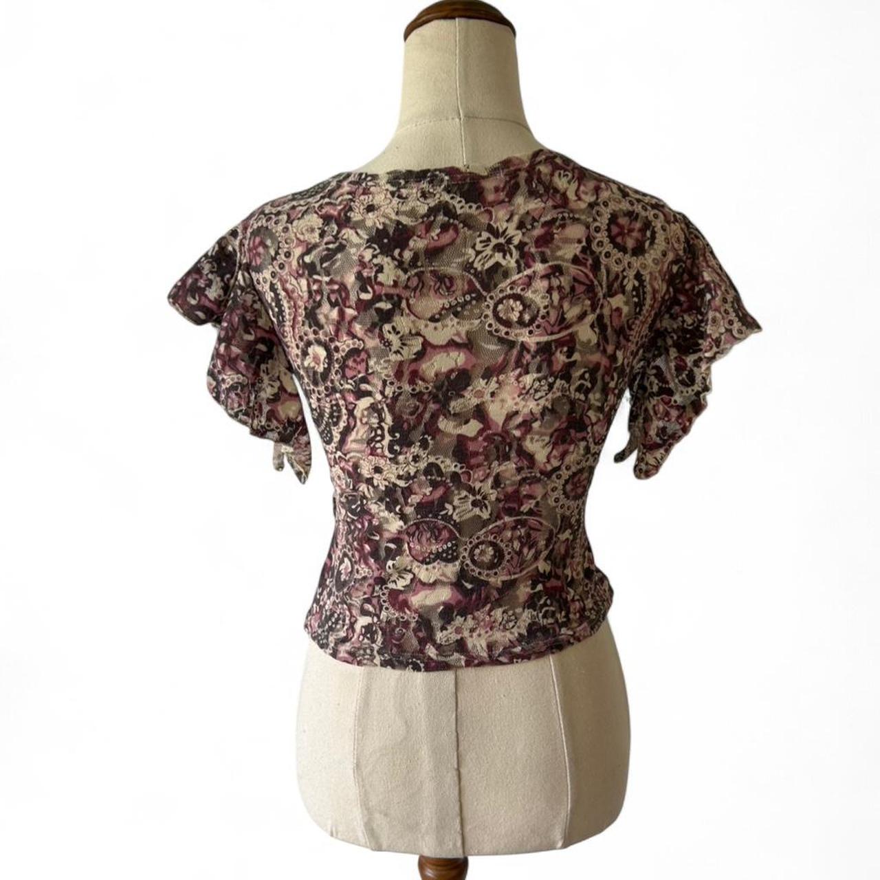 Y2k 2000’s paisley print ruffle top