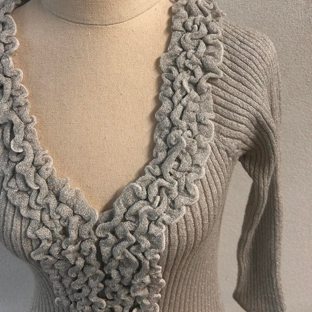 Y2k grey ruffled blouse - Unbranded