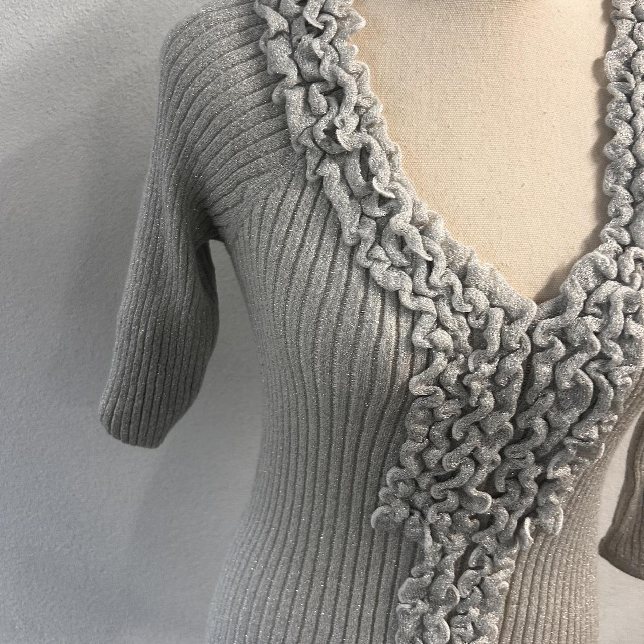 Y2k grey ruffled blouse - Unbranded